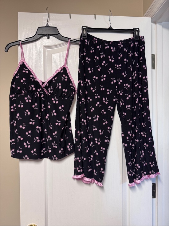 Jenni by Jennifer Moore Other - Women’s Black & Pink Cherry-Print Pajama Set